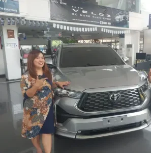 sales toyota tangerang